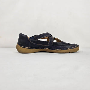 Naturalizer Julianne Navy Leather T-Strap Mary Jane Shoes - Size 10