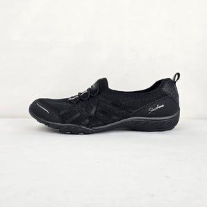 Skechers Women's Black Relaxed Fit Air-Cooled Memory Foam Slip-On Shoes - Size 8