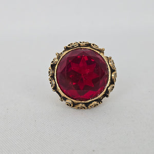 Gold-Tone Red Faceted Crystal Statement Cocktail Ring - Size 4.5