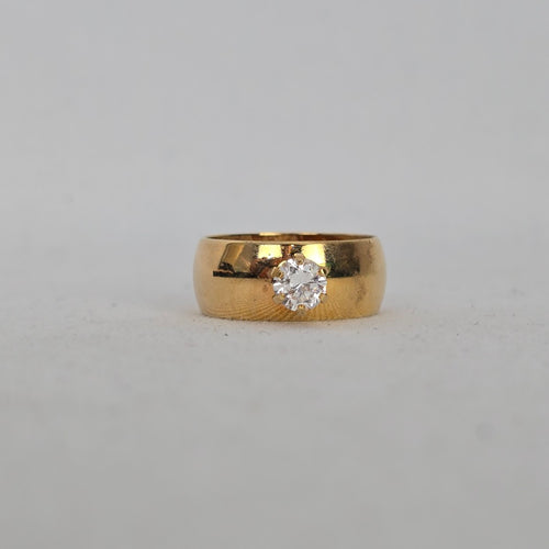 18K Gold Electroplated Cubic Zirconia Solitaire Ring - Size 6.75