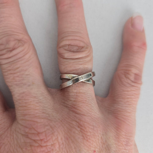 ICE 925 Sterling Silver Crossover X Design Ring - Size 7