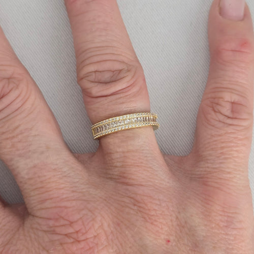 MA 925 Sterling Silver Clear Baguette Crystal Band Ring - Size 7