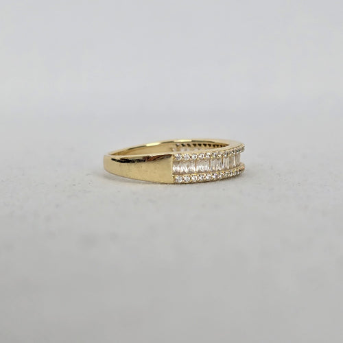 MA 925 Sterling Silver Clear Baguette Crystal Band Ring - Size 7