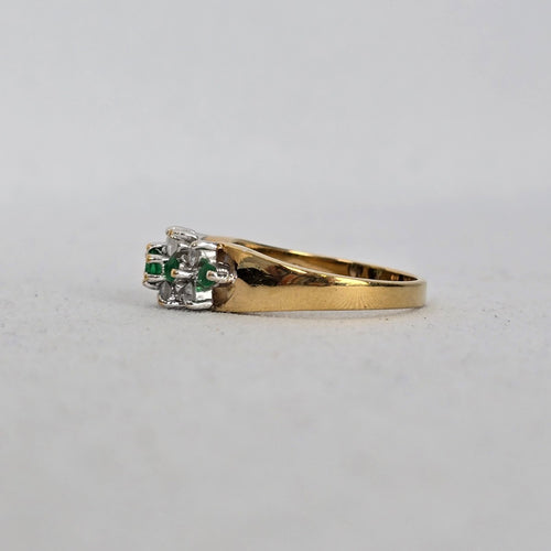 Vintage Gold-Tone Green & Clear Stone Cluster Ring - Size 8