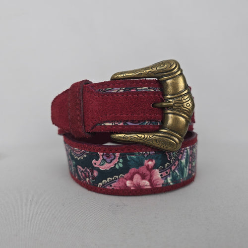 Lady Footlocker Vintage Burgundy Genuine Leather Floral Paisley Belt Size XS
