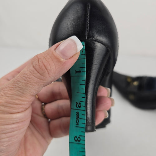 Indigo by Clarks Black Leather Heeled Loafer Pumps - Size 8