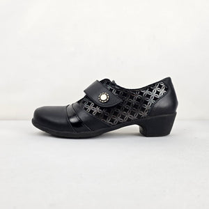 Portofino Black Leather Comfort Shoes - Size 6.5