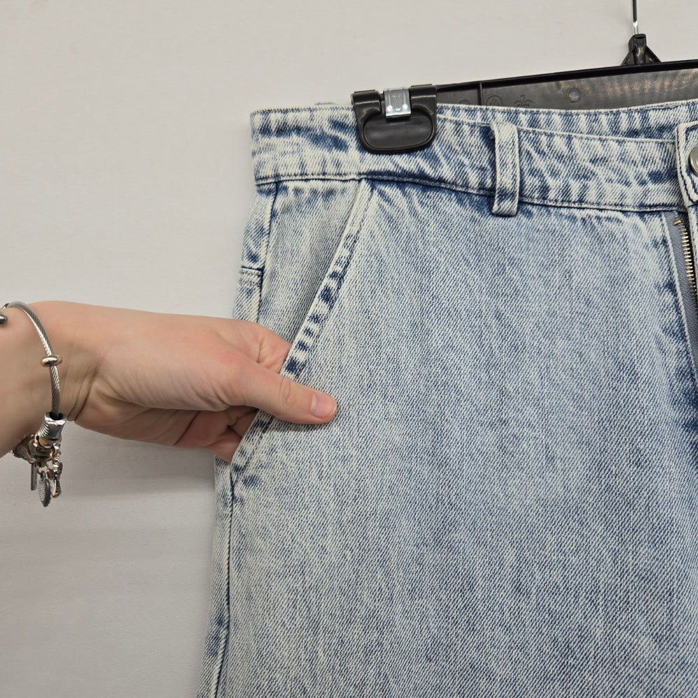 Fate Drew Light Wash Wide Leg Cargo Jeans Size Large – NWT