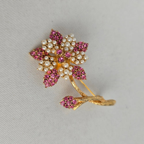 Vintage 1950s BSK Gold Tone Floral Brooch Pink Rhinestone Pearl