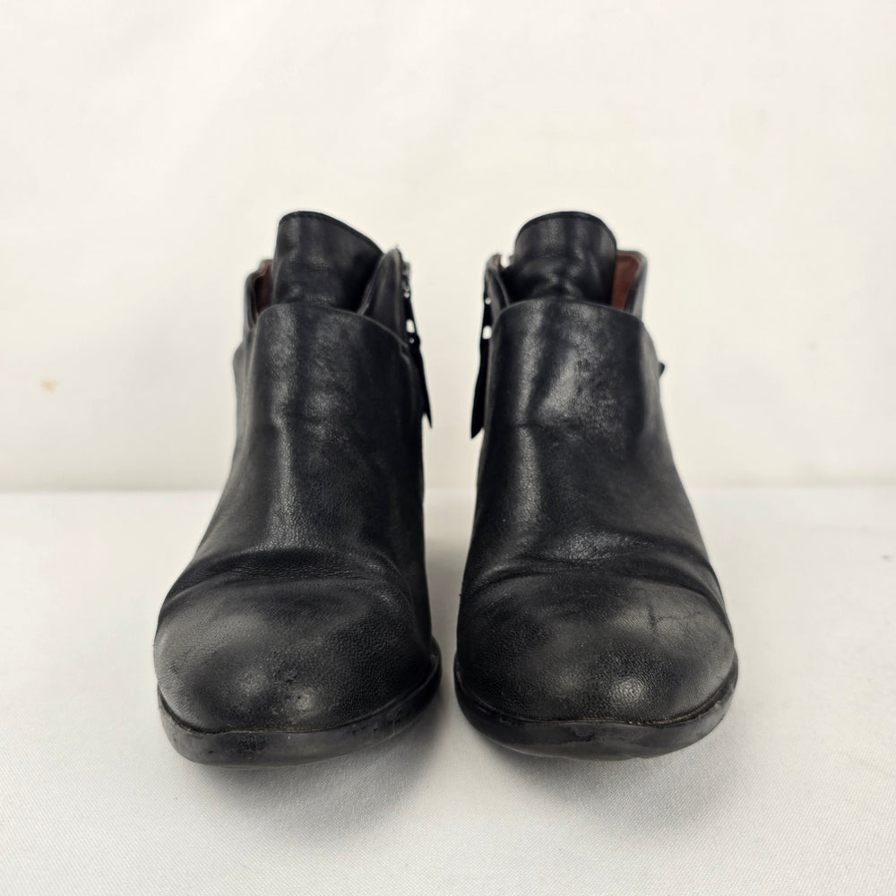 MJUS Black Leather Ankle Boots Side Zip Buckle – Size 7.5