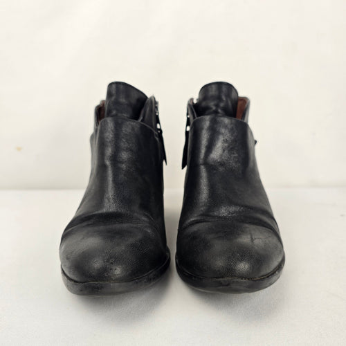 MJUS Black Leather Ankle Boots Side Zip Buckle – Size 7.5