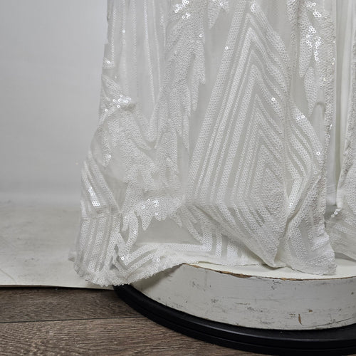 Love & Lemonade White Sequin Deep V High Slit Maxi Dress – Size S