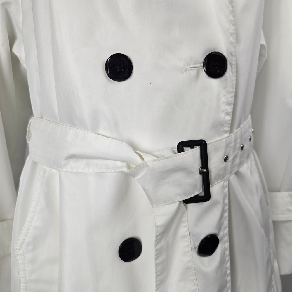 Vintage SportEase Fashions White Double-Breasted Belted Trench Coat – Size 8