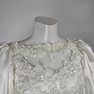 Vintage 80s Ivory Satin Wedding Gown with Lace Train and Back Bow - Size XS-S