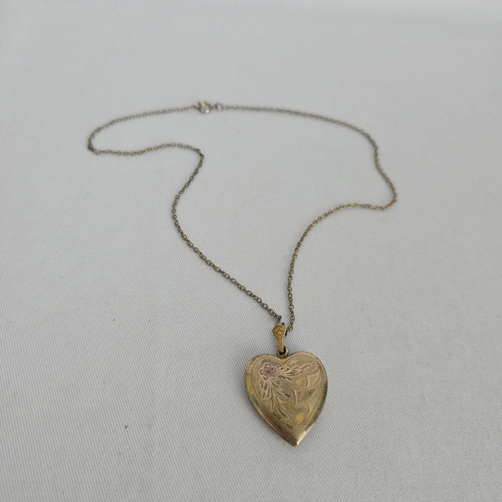 Vintage Gold-Tone Engraved Heart Locket Pendant Necklace with Floral Detail