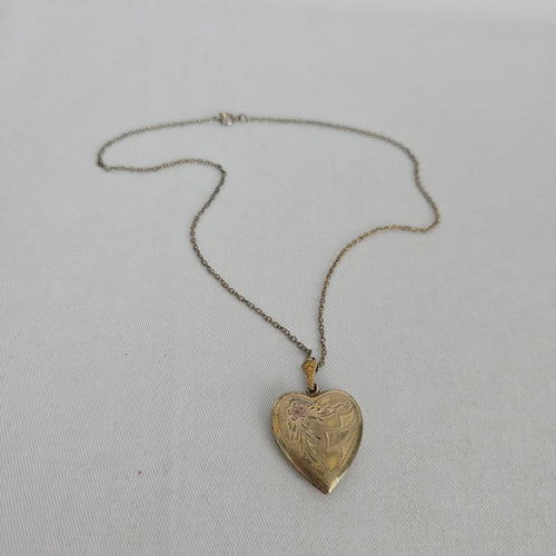 Vintage Gold-Tone Engraved Heart Locket Pendant Necklace with Floral Detail