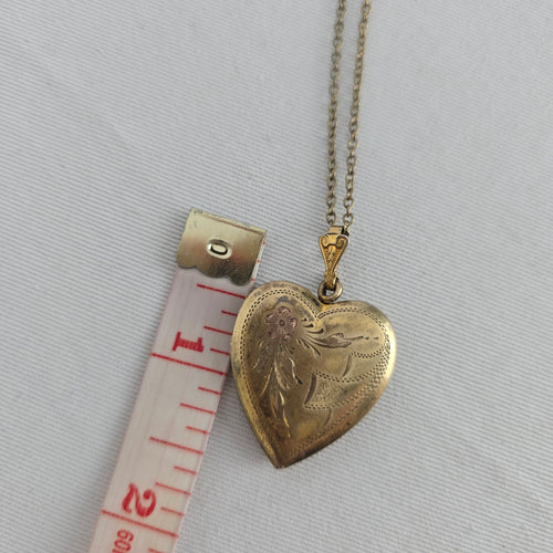 Vintage Gold-Tone Engraved Heart Locket Pendant Necklace with Floral Detail