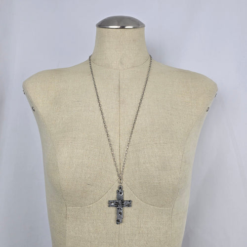 Vintage Silver-Tone Crucifix Cross Pendant Necklace with Textured Chain