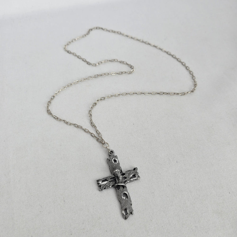 Vintage Silver-Tone Crucifix Cross Pendant Necklace with Textured Chain