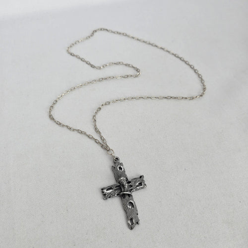 Vintage Silver-Tone Crucifix Cross Pendant Necklace with Textured Chain