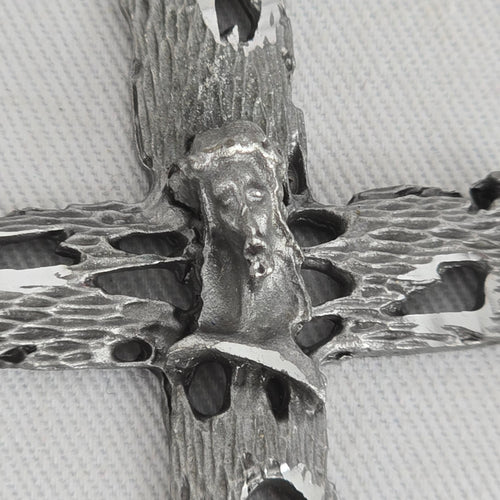 Vintage Silver-Tone Crucifix Cross Pendant Necklace with Textured Chain
