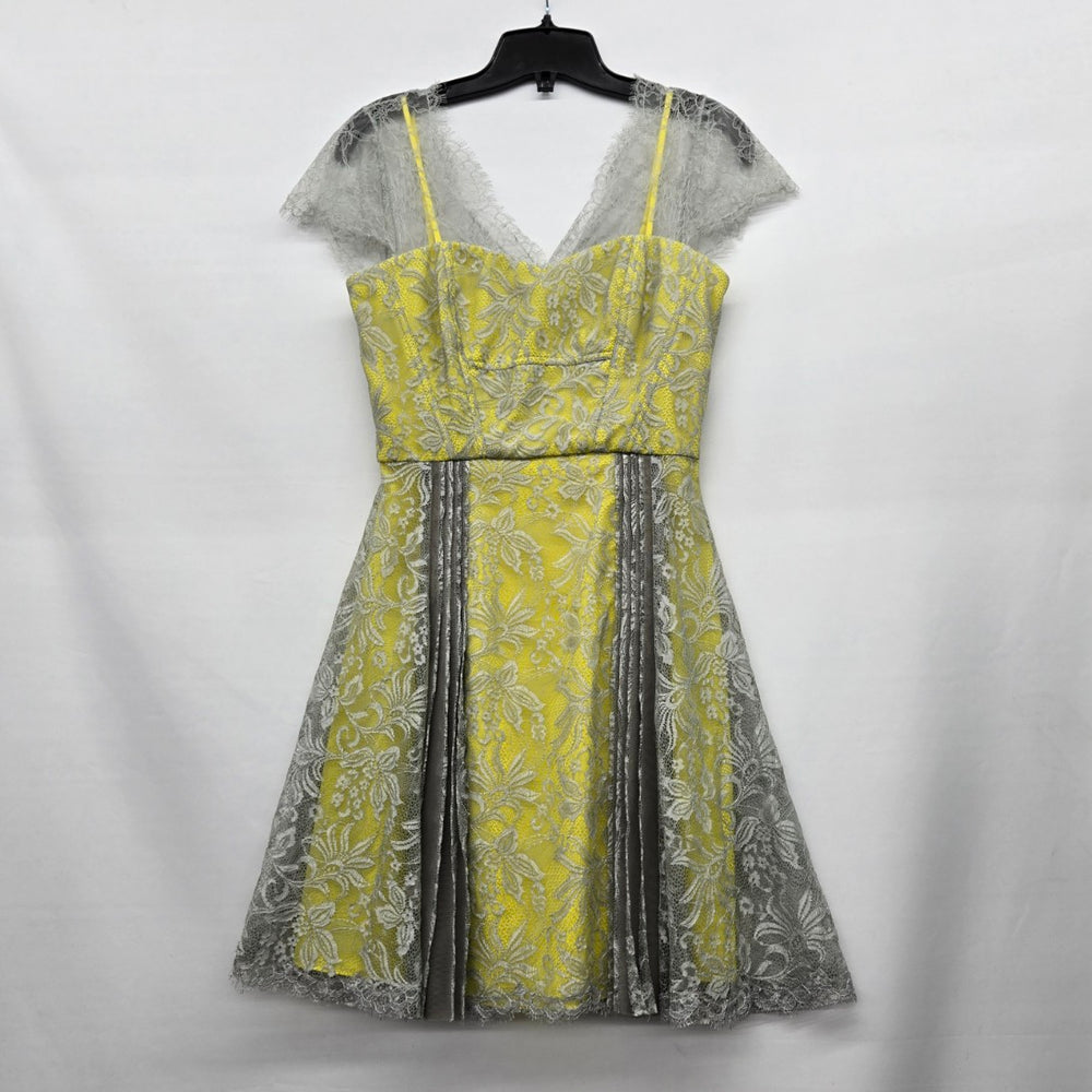 BCBGMAXAZRIA Yellow & Gray Metallic Lace Fit & Flare Dress - Size 0