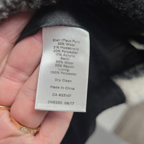 Talbots Black Gray & Ivory Buffalo Check Faux Fur Vest – Size XL