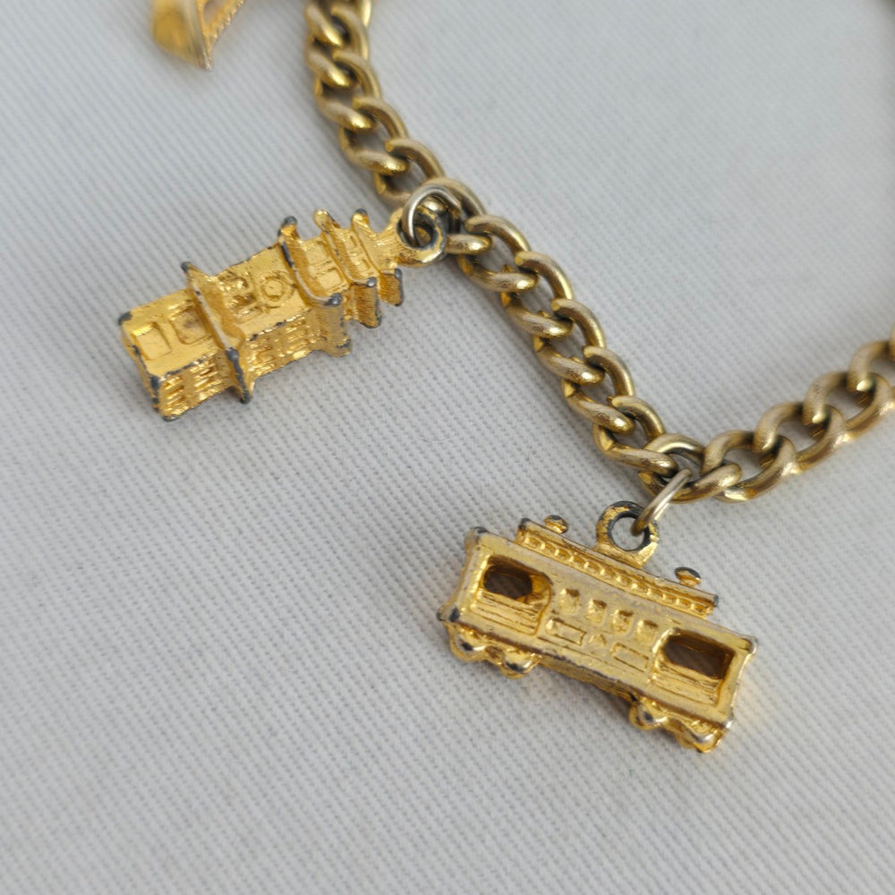 Vintage 1960s San Francisco Travel Souvenir Gold-Tone Charm Bracelet