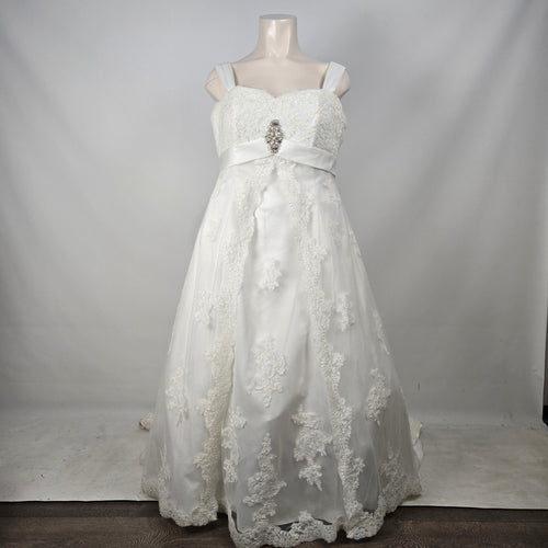 Cara Mia Ivory Silver Lace Wedding Gown Corset Back Beaded Bridal Dress - Size 22W