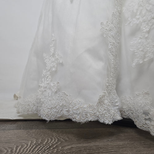 Cara Mia Ivory Silver Lace Wedding Gown Corset Back Beaded Bridal Dress - Size 22W
