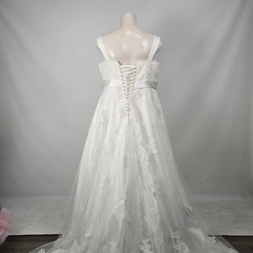 Cara Mia Ivory Silver Lace Wedding Gown Corset Back Beaded Bridal Dress - Size 22W