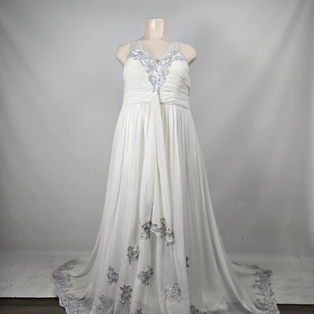 IZIDRESS Ivory White Chiffon Formal Wedding Gown Silver Embroidery Train - Size1X-2X NWT