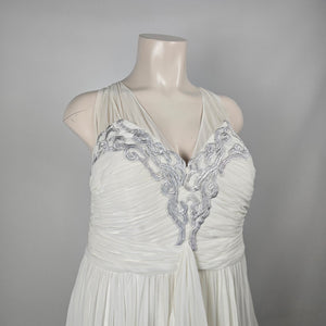 IZIDRESS Ivory White Chiffon Formal Wedding Gown Silver Embroidery Train - Size1X-2X NWT