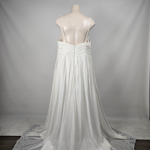 IZIDRESS Ivory White Chiffon Formal Wedding Gown Silver Embroidery Train - Size1X-2X NWT