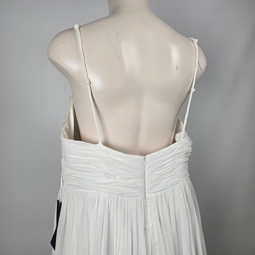 IZIDRESS Ivory White Chiffon Formal Wedding Gown Silver Embroidery Train - Size1X-2X NWT