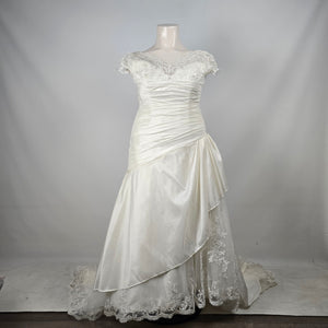 Jasmine Ivory Wedding Dress Bridal Gown Lace Beaded Corset Back Train - Size 16