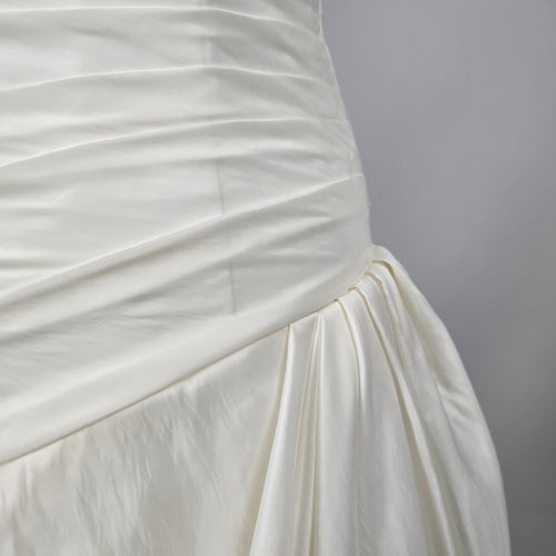 Jasmine Ivory Wedding Dress Bridal Gown Lace Beaded Corset Back Train - Size 16