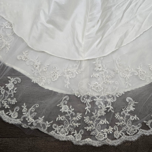 Jasmine Ivory Wedding Dress Bridal Gown Lace Beaded Corset Back Train - Size 16