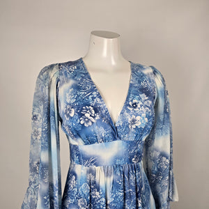Blue Floral Print Empire Maxi Dress with Flutter Sleeves - Size S