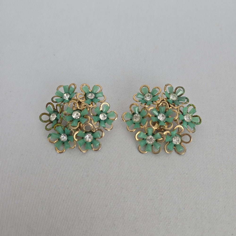 Vintage Gold-Tone Mint Green Flower Cluster Clip-on Earrings