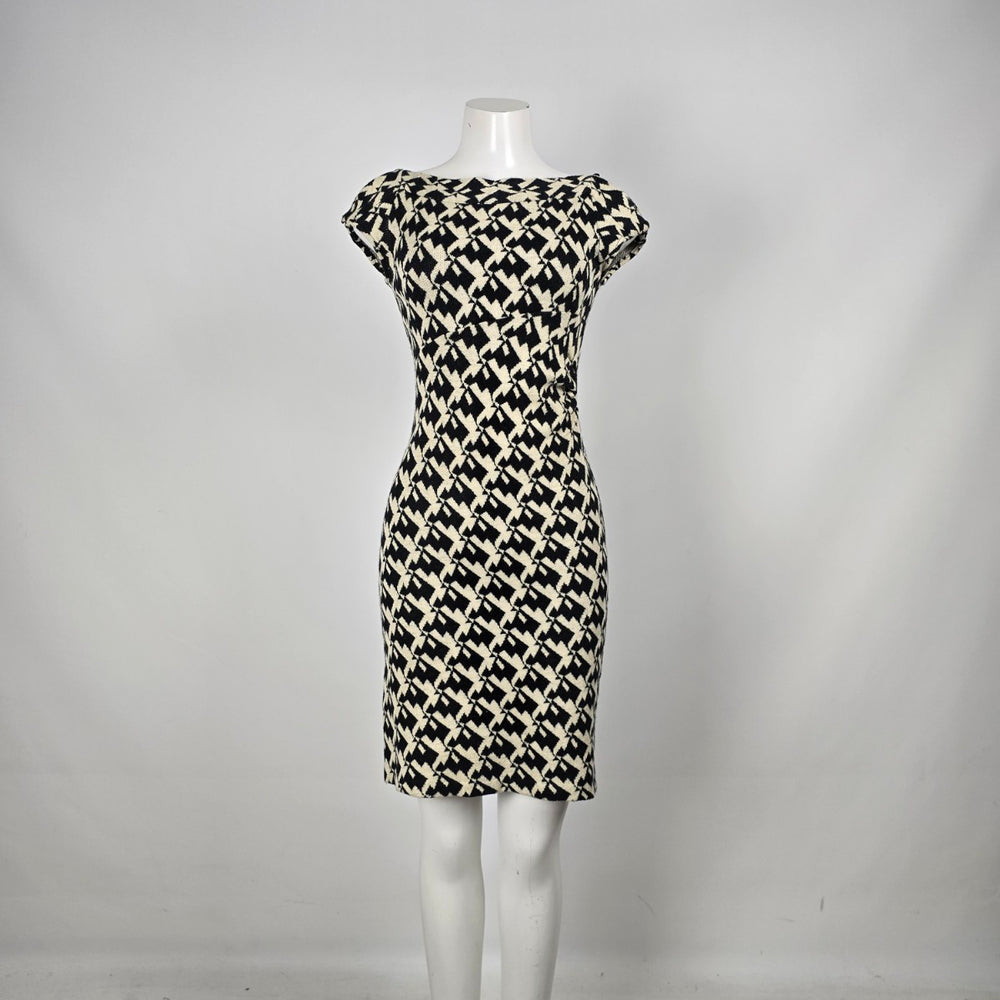 Diane von Furstenberg Black & Cream Geometric Wool Blend Knit Dress - Size 6