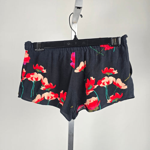 Wilfred Black Floral Print High-Waisted Shorts Size XS