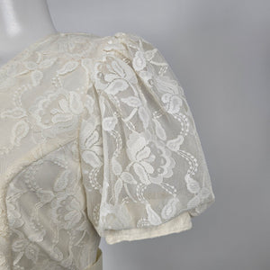 Vintage Cream Ivory Floral Lace Peplum Top & Pencil Skirt 2-Piece Set Size XS-S