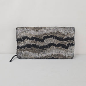 Stella & Dot Metallic Black Gold Foldover Zip Clutch Bag