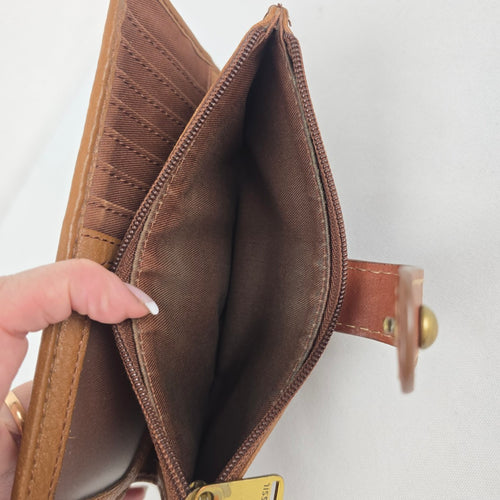 Fossil Brown Pebbled Leather Bifold Wallet with Zip Pocket