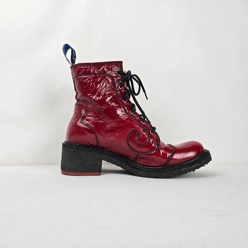 John Fluevog Tardy Slacker Burgundy Patent Leather Ankle Boots Size 8.5