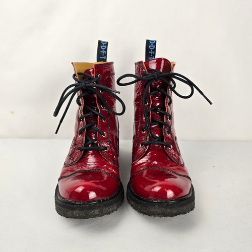 John Fluevog Tardy Slacker Burgundy Patent Leather Ankle Boots Size 8.5
