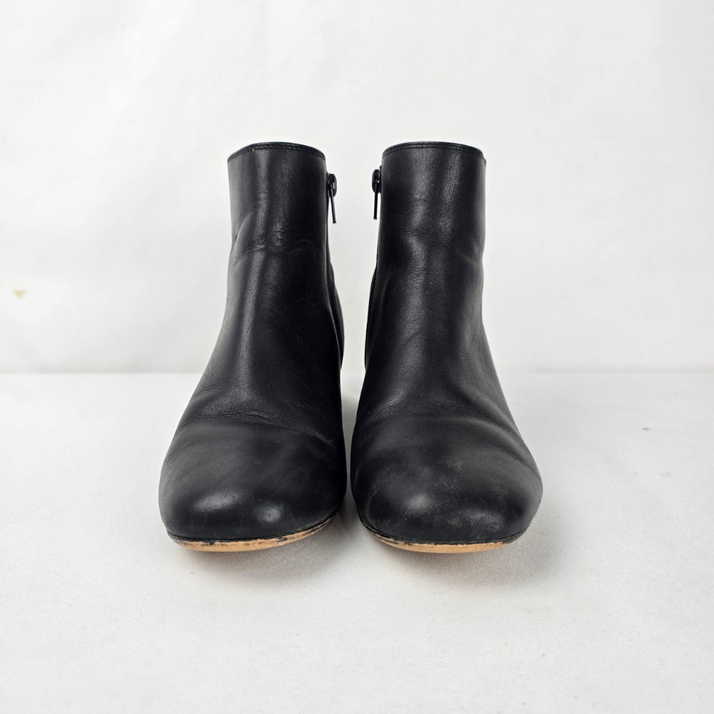 Clarks Black Leather Ankle Boots - Size 7
