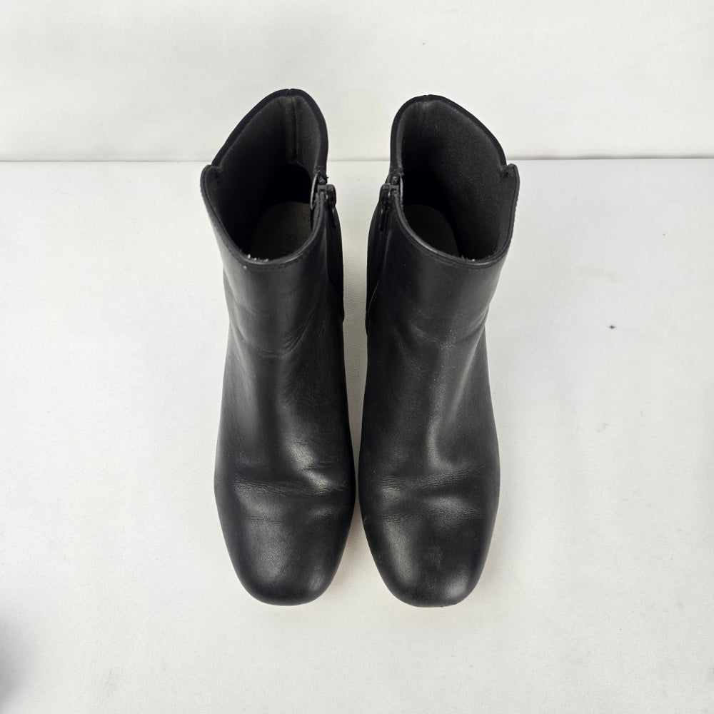 Clarks Black Leather Ankle Boots - Size 7