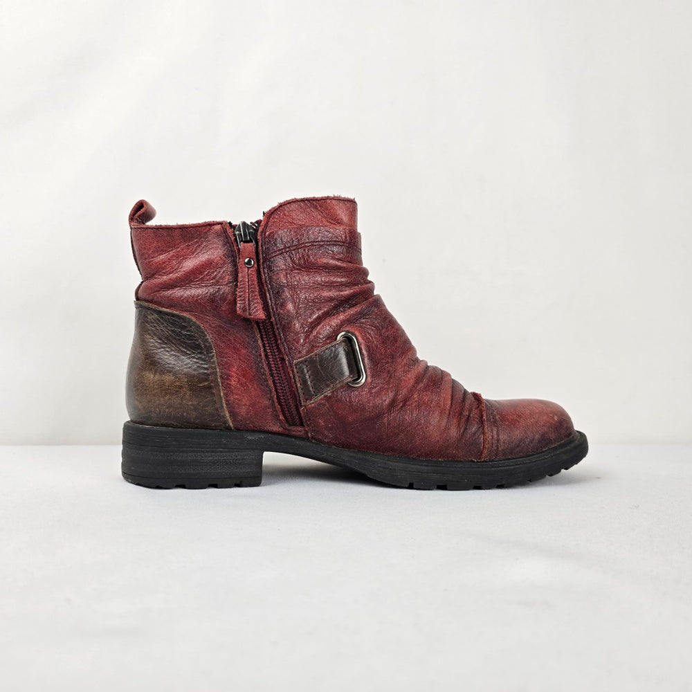 Earth Jericho Bordeaux Leather Ankle Boots - Size 8.5